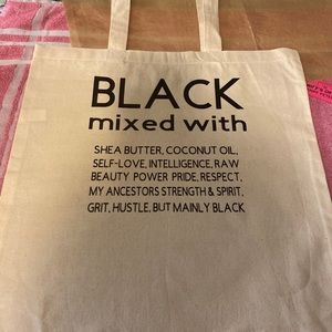 Tote bag